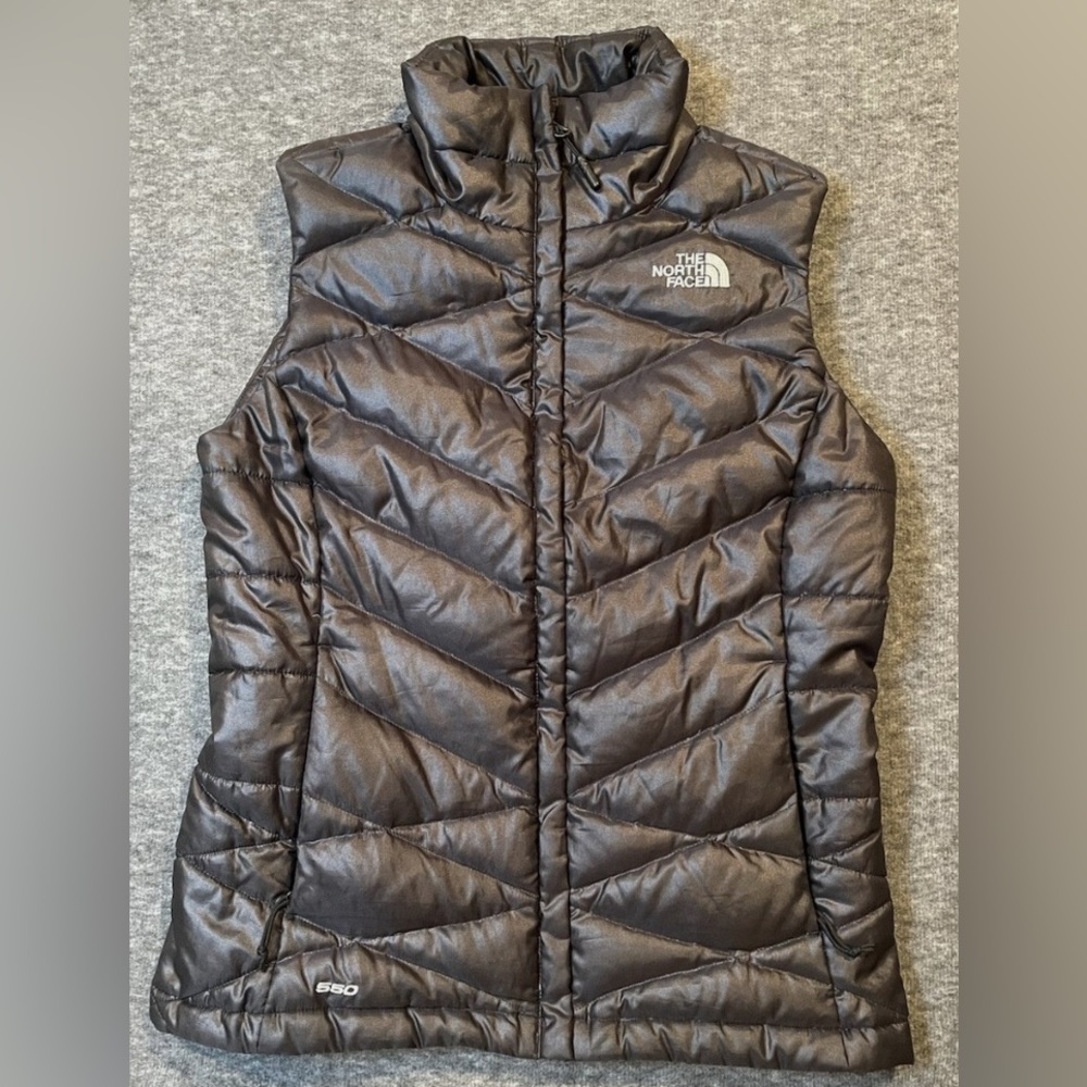 The North Face 550 Series Quilted Goose Down Puffer Vest Dark Gray Women's M